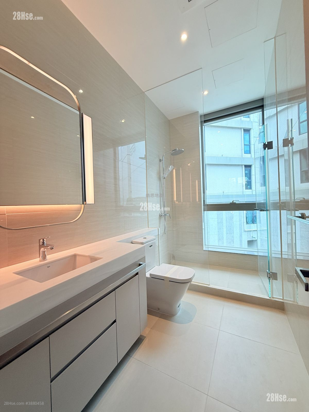 La Aldea Sell 4 Bedrooms , 3 Bathrooms 2,610 ft² ( 242.5 m² )