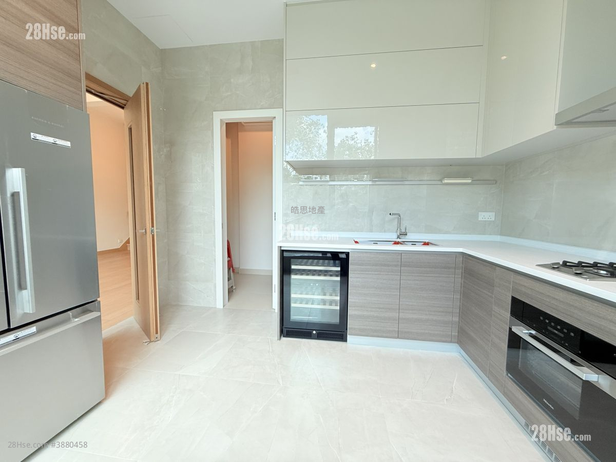 La Aldea Sell 4 Bedrooms , 3 Bathrooms 2,610 ft² ( 242.5 m² )