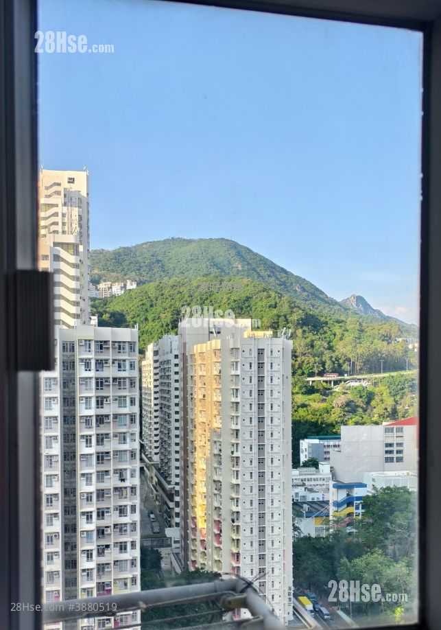 Shun Fat Building Sell Studio 159 ft² ( 14.8 m² )