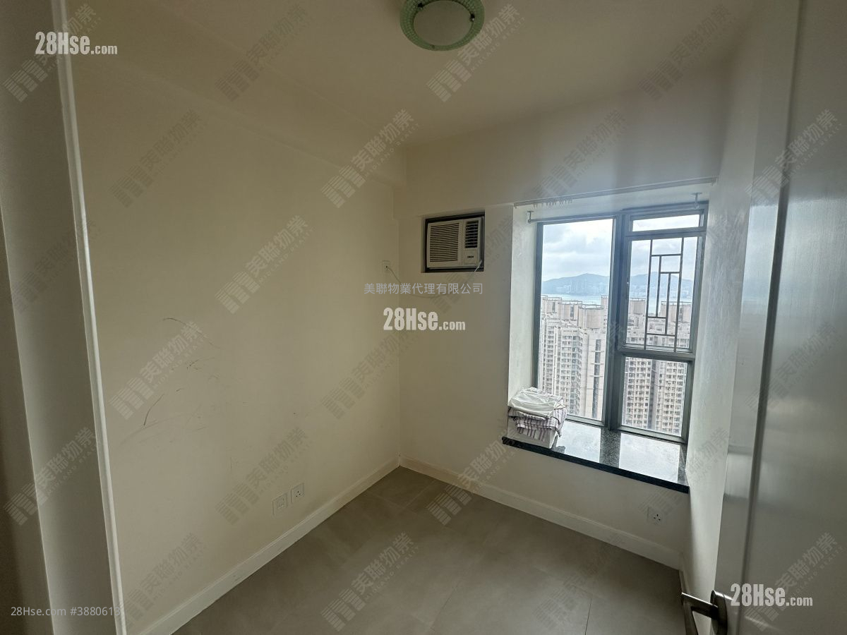 Tseung Kwan O Plaza Rental 2 Bedrooms , 1 Bathroom 429 ft² ( 39.9 m² )