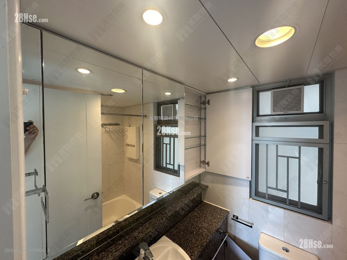 Tseung Kwan O Plaza Rental 2 Bedrooms , 1 Bathroom 429 ft² ( 39.9 m² )