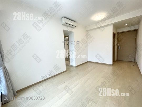 Mantin Heights Sell 2 Bedrooms , 1 Bathroom 585 ft² ( 54.3 m² )