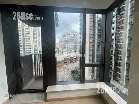 Mantin Heights Sell 2 Bedrooms , 1 Bathroom 585 ft² ( 54.3 m² )