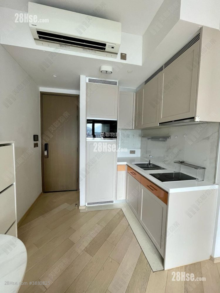 One East Coast Sell 2 Bedrooms 378 ft² ( 35.1 m² )