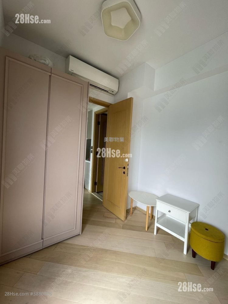One East Coast Sell 2 Bedrooms 378 ft² ( 35.1 m² )