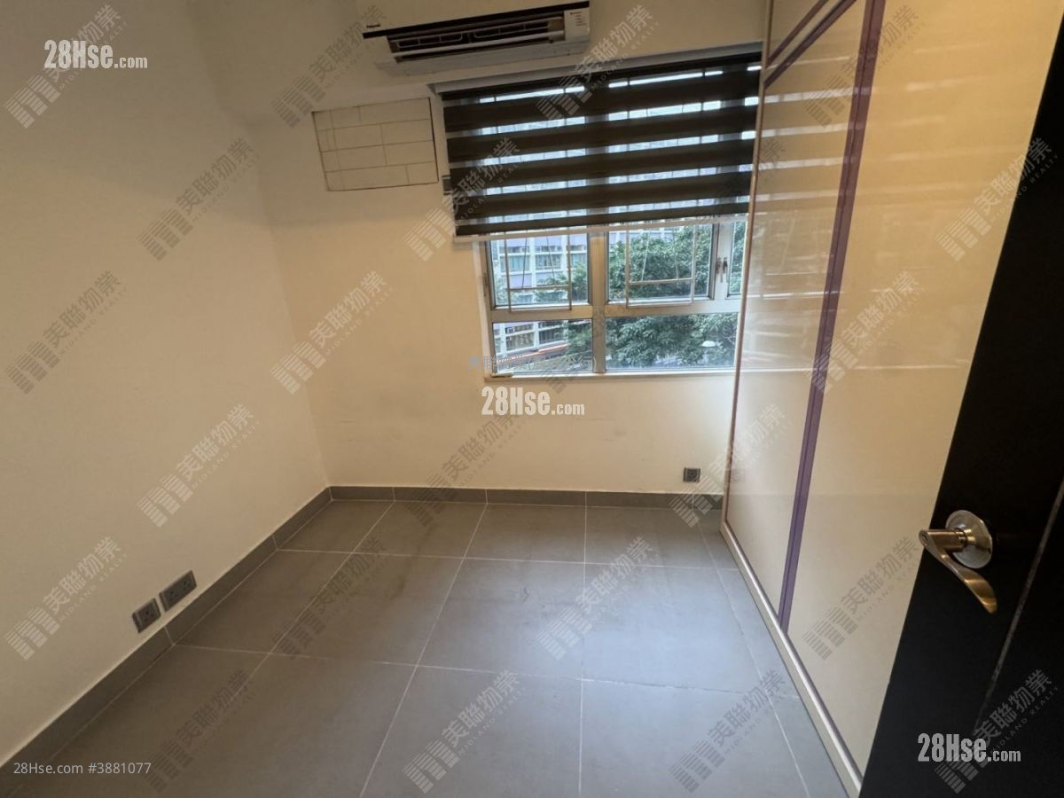 Belvedere Garden Sell 3 Bedrooms 728 ft² ( 67.6 m² )
