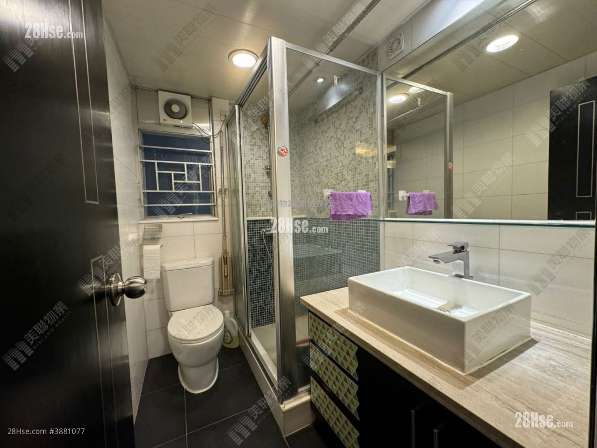 Belvedere Garden Sell 3 Bedrooms 728 ft² ( 67.6 m² )