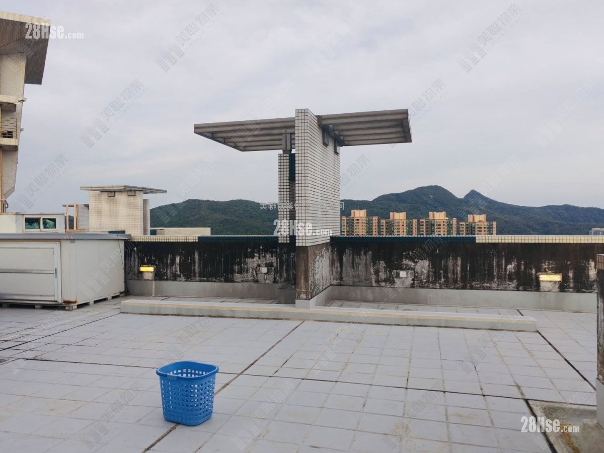 Tseung Kwan O Plaza Sell 3 Bedrooms , 3 Bathrooms 728 ft² ( 67.6 m² )