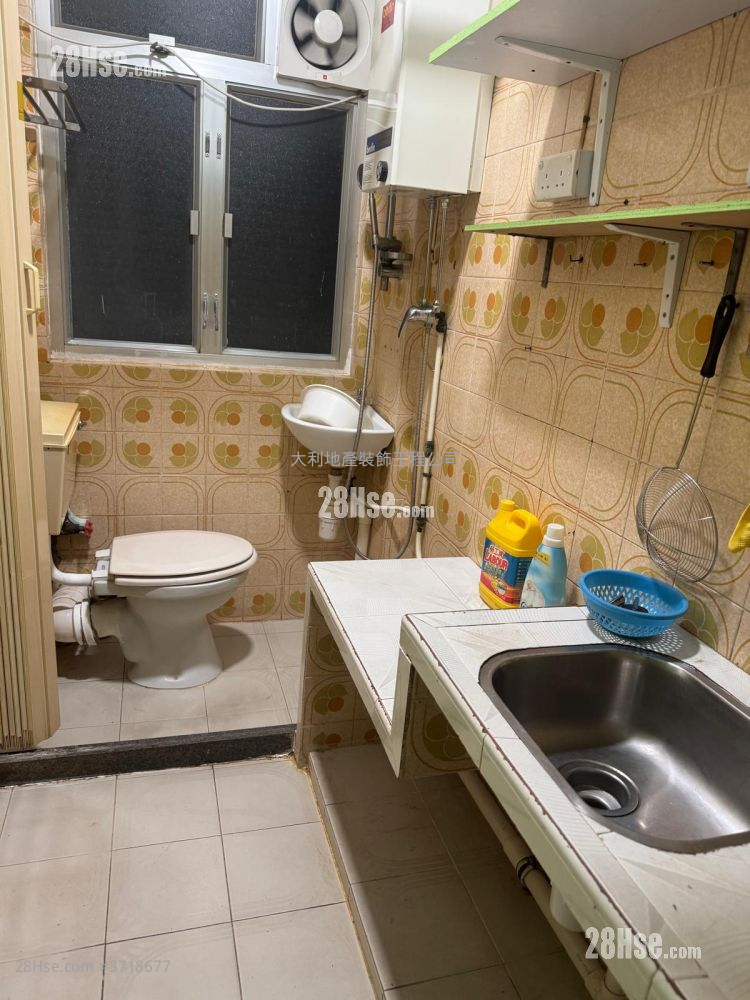 Luen Tak Building Rental Studio 90 ft² ( 8.4 m² )