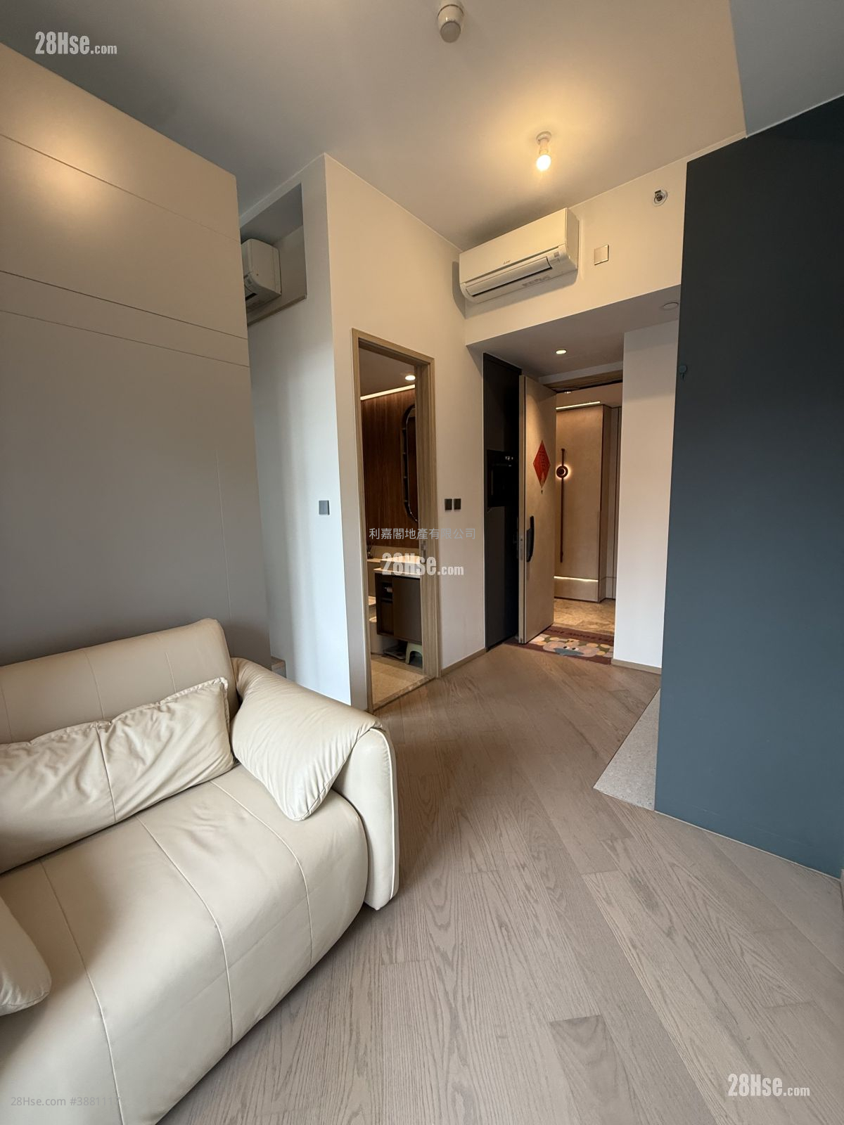 Bondlane Rental Studio , 1 Bathroom 266 ft² ( 24.7 m² )