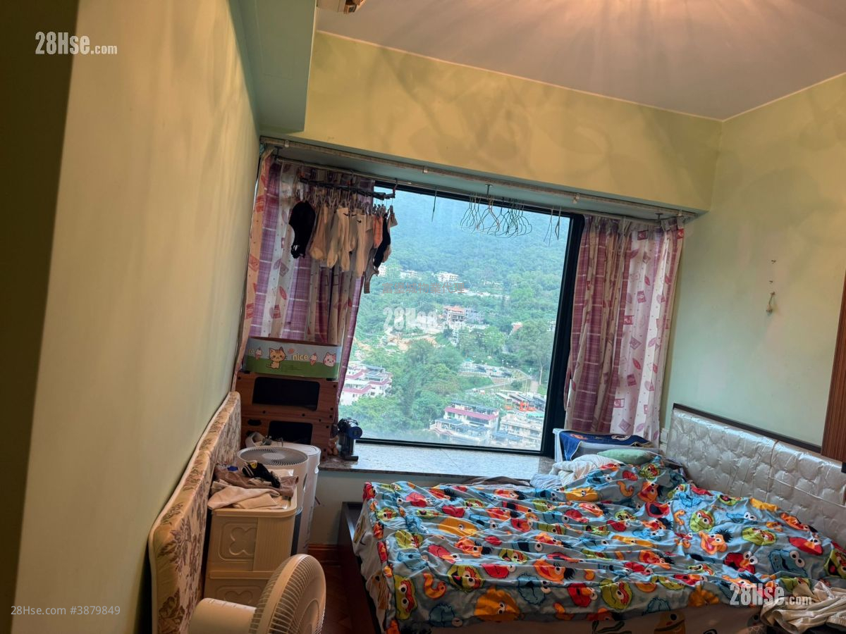 Castello Rental 2 Bedrooms , 1 Bathroom 547 ft² ( 50.8 m² )