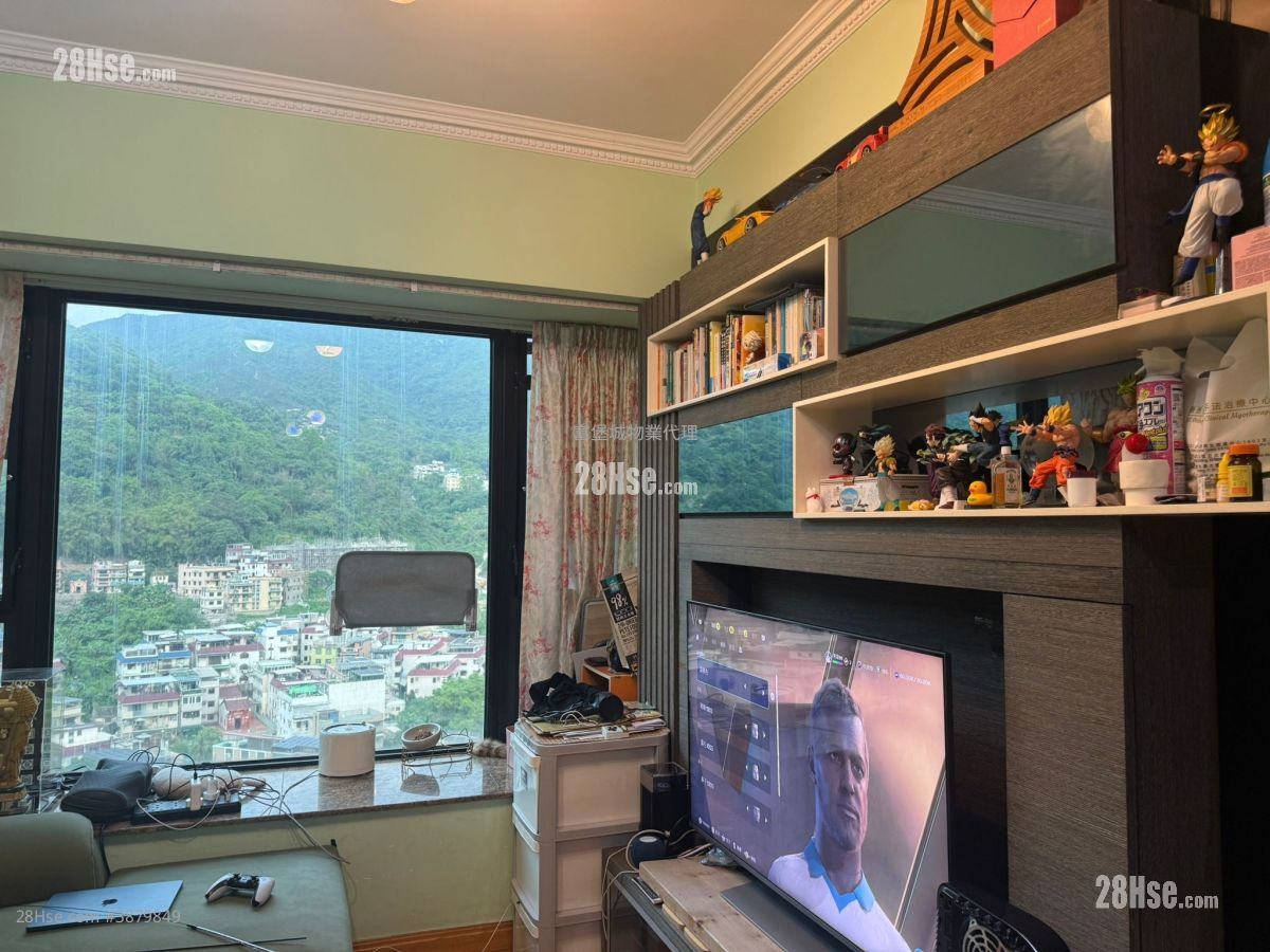Castello Rental 2 Bedrooms , 1 Bathroom 547 ft² ( 50.8 m² )