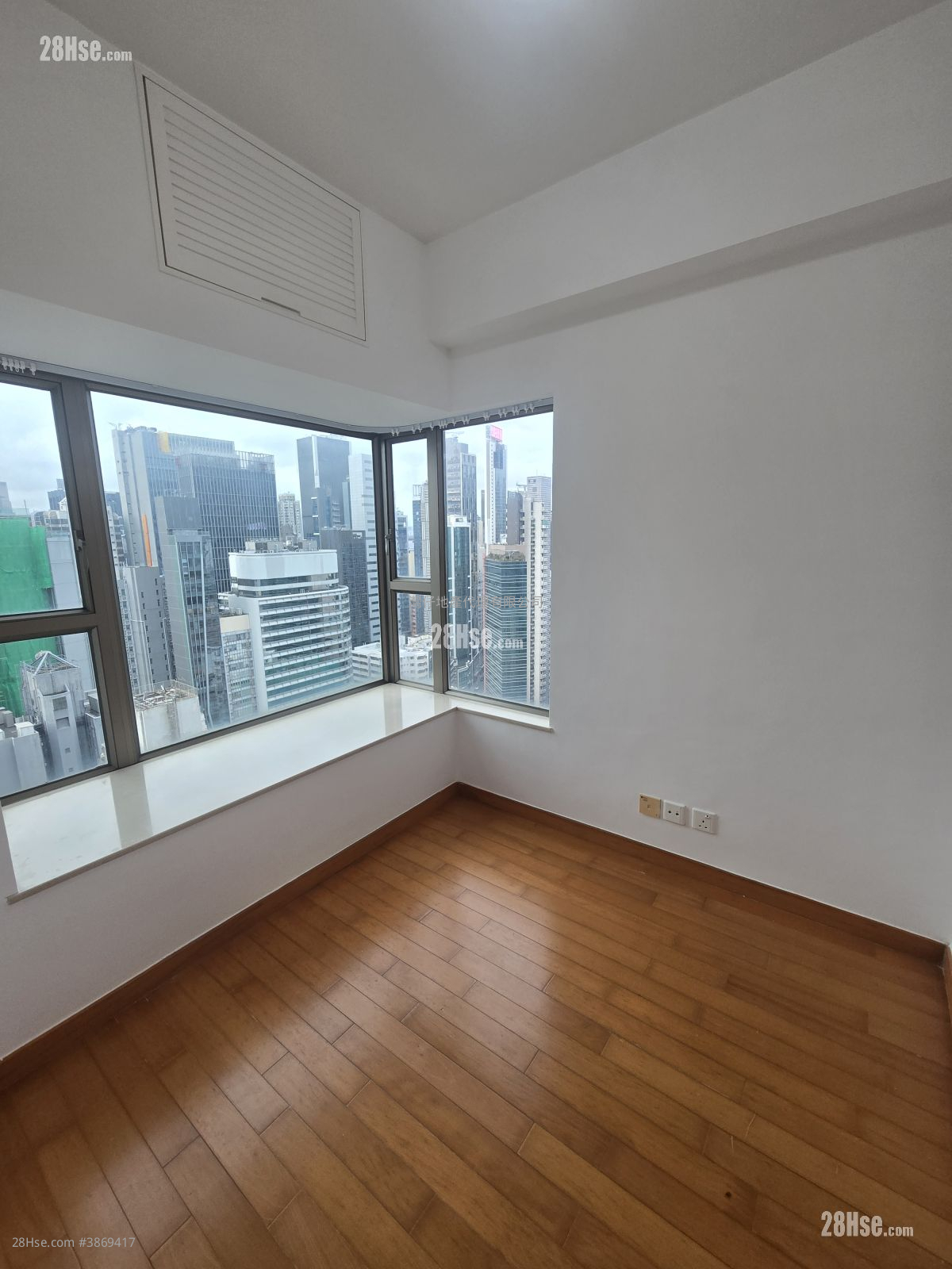 The Zenith Rental 2 Bedrooms , 1 Bathroom 492 ft² ( 45.7 m² )