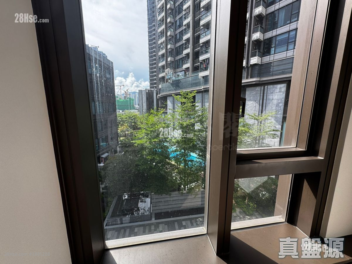 Vibe Centro Sell 3 Bedrooms 1,102 ft² ( 102.4 m² )