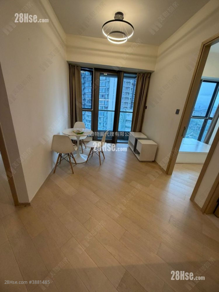 One East Coast Sell 2 Bedrooms , 1 Bathroom 374 ft² ( 34.7 m² )