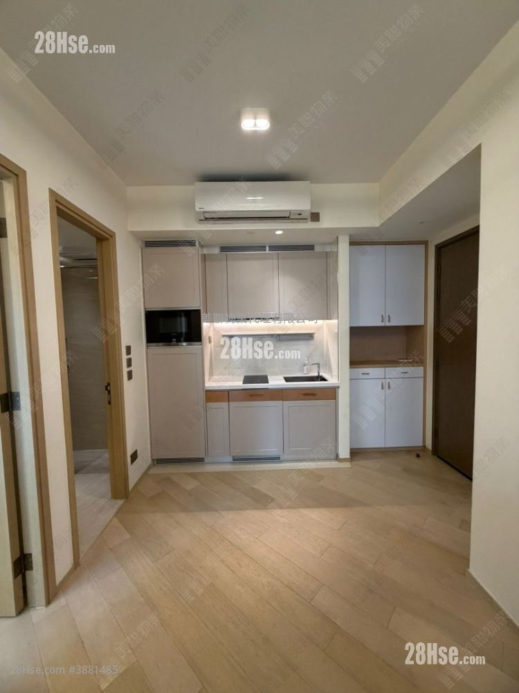 One East Coast Sell 2 Bedrooms , 1 Bathroom 374 ft² ( 34.7 m² )