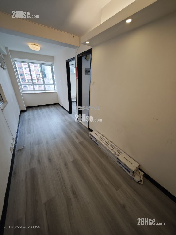 Smithfield Terrace Rental 1 Bedroom , 1 Bathroom 262 ft² ( 24.3 m² )
