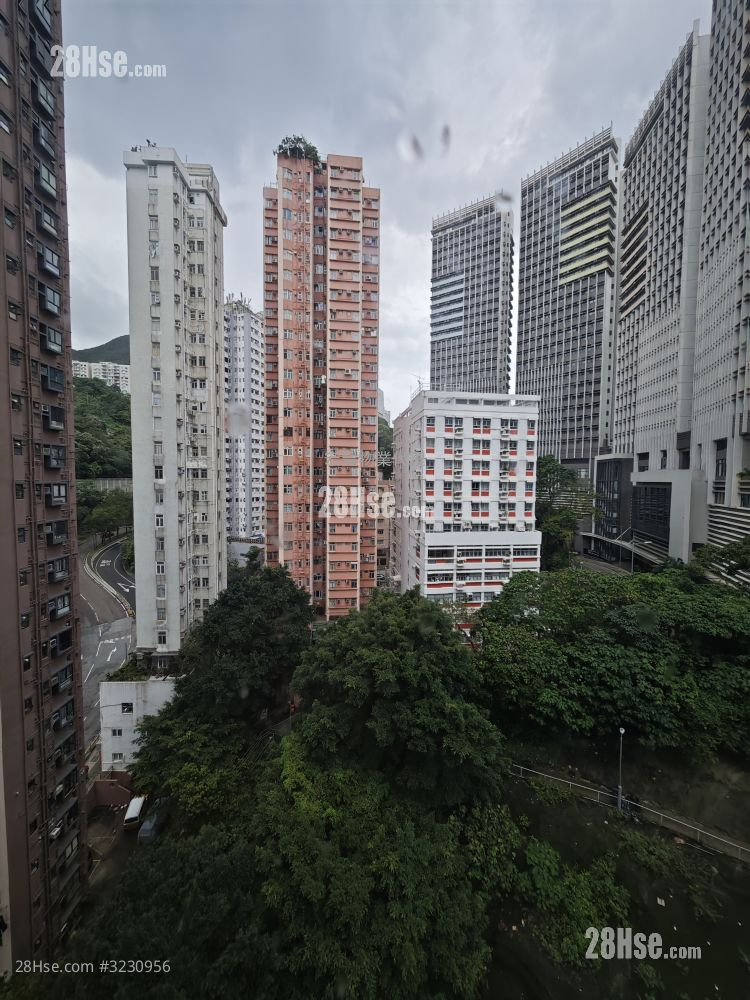 Smithfield Terrace Rental 1 Bedroom , 1 Bathroom 262 ft² ( 24.3 m² )