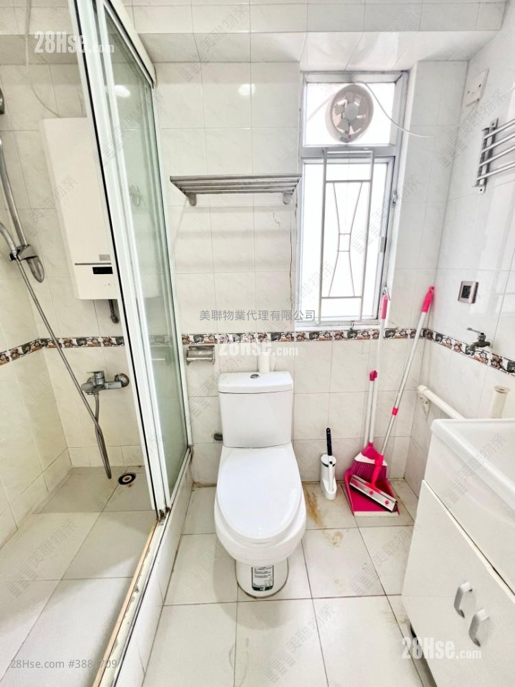 On Ning Garden Sell 2 Bedrooms 431 ft² ( 40.0 m² )