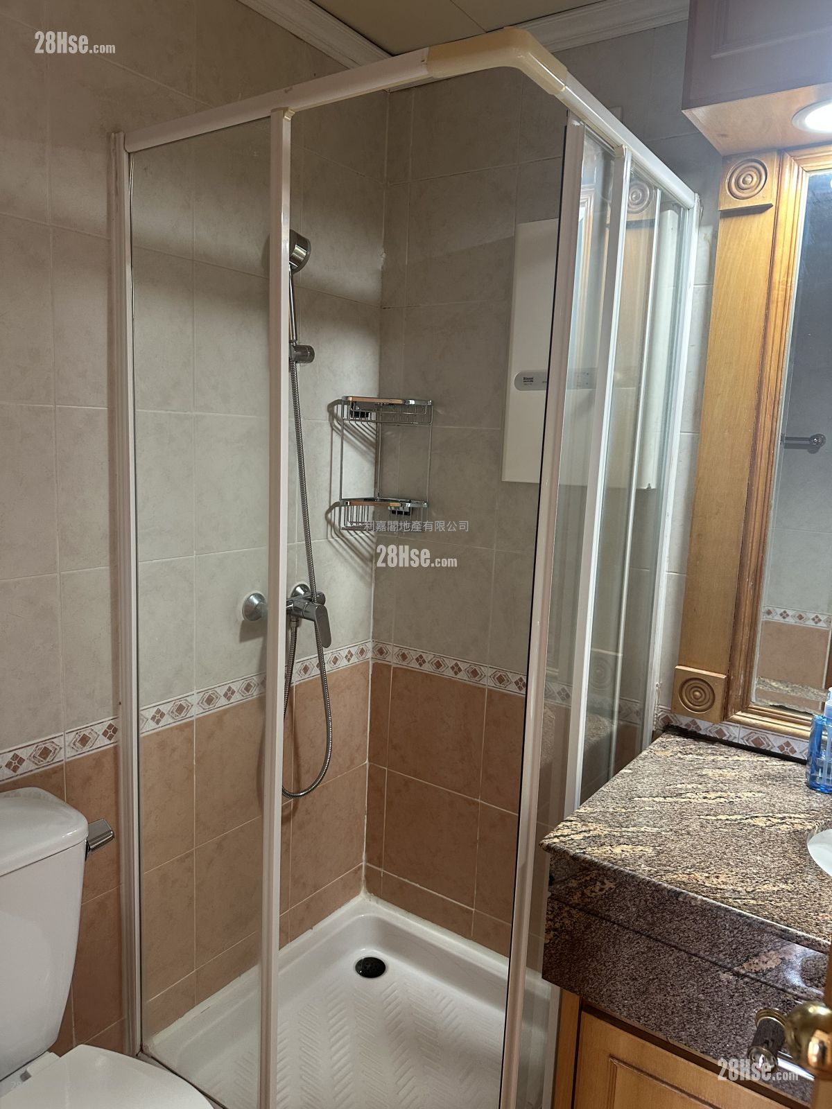 Royal Knoll Sell 4 Bedrooms 944 ft² ( 87.7 m² )