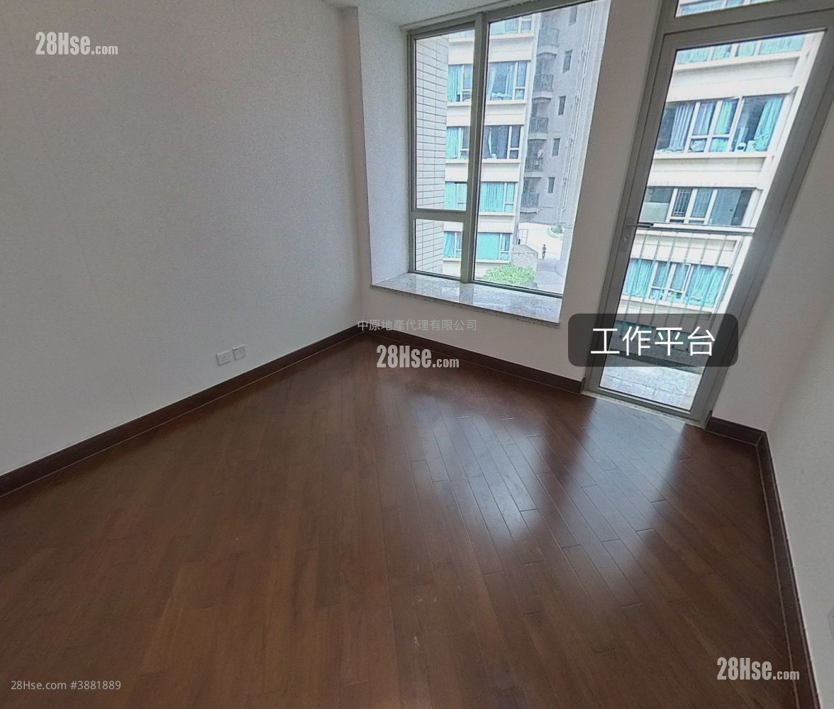 Mayfair By The Sea Rental 1,665 ft² ( 154.7 m² )