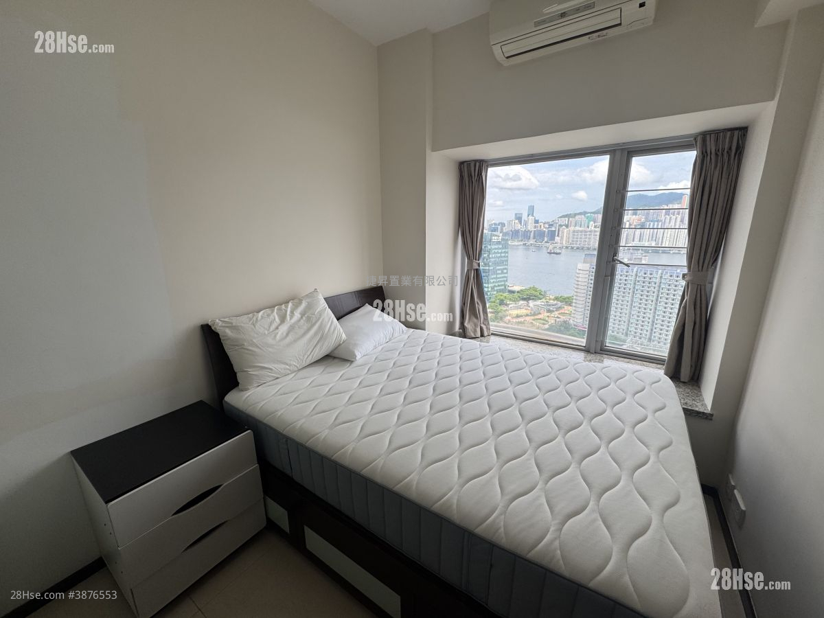 The Metropolis Residence Sell 2 Bedrooms , 1 Bathroom 464 ft² ( 43.1 m² )