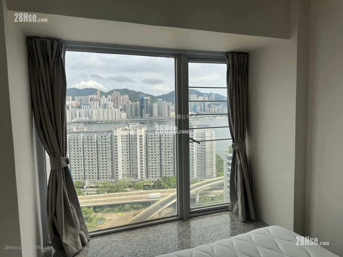 The Metropolis Residence Sell 2 Bedrooms , 1 Bathroom 464 ft² ( 43.1 m² )