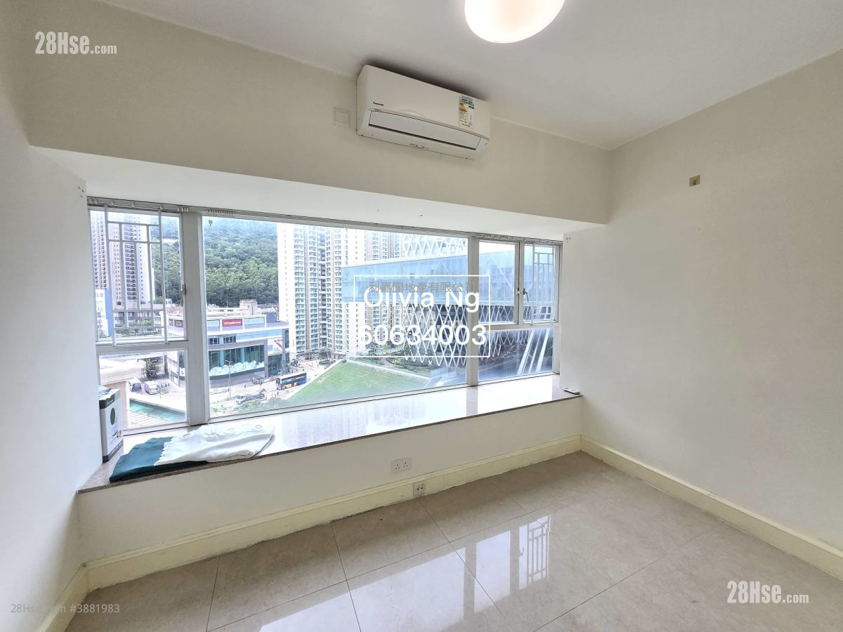 Metro Town Sell 3 Bedrooms , 2 Bathrooms 638 ft² ( 59.3 m² )