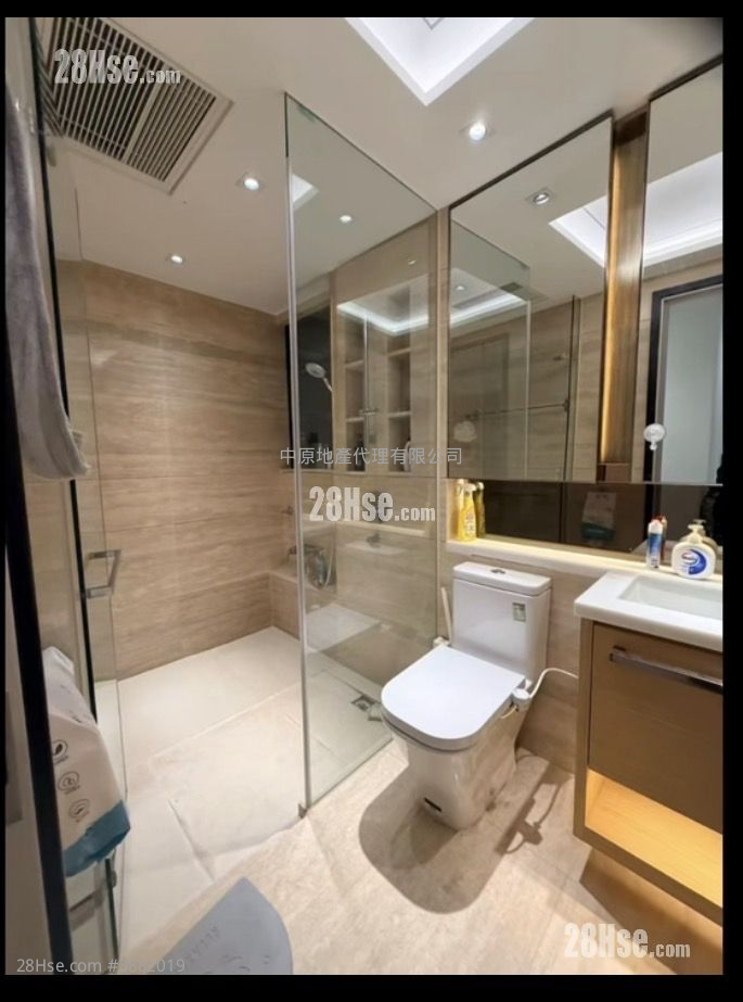 Mantin Heights Sell 4 Bedrooms , 2 Bathrooms 1,300 ft² ( 120.8 m² )