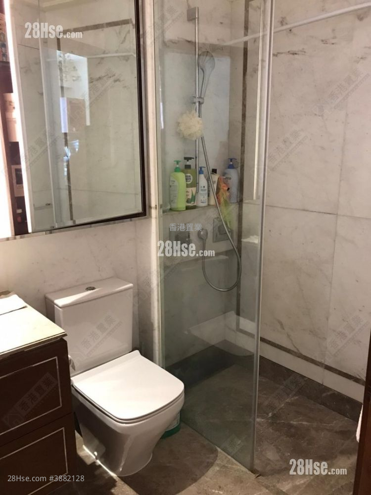 One Homantin Sell 3 Bedrooms , 2 Bathrooms 736 ft² ( 68.4 m² )