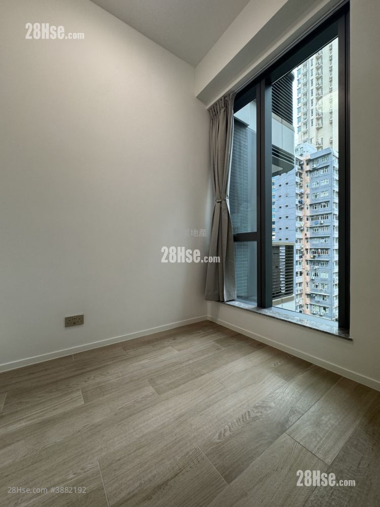 Spring Garden Rental 1 Bedroom , 1 Bathroom 278 ft² ( 25.8 m² )