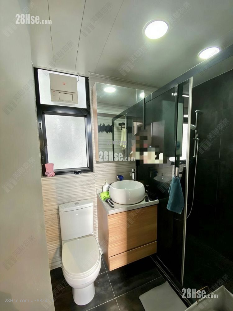 Tai Hing Gardens Sell 2 Bedrooms 419 ft² ( 38.9 m² )