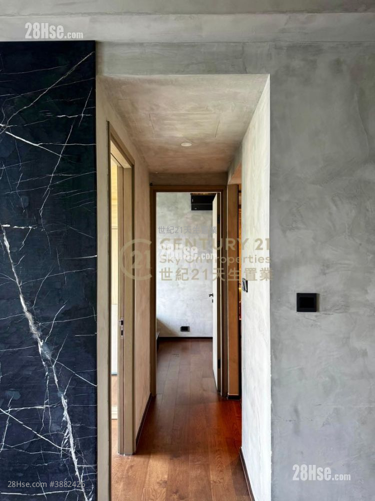 Le Pont Rental 2 Bedrooms , 1 Bathroom 571 ft² ( 53.0 m² )