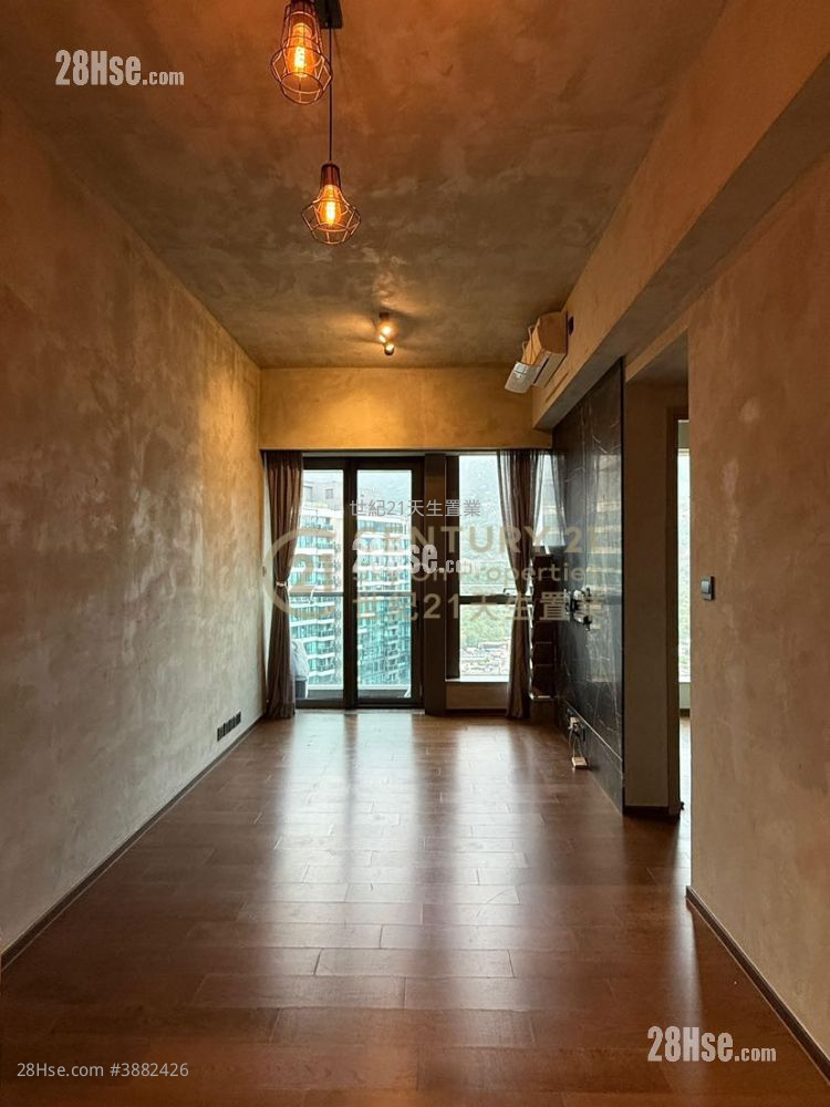 Le Pont Rental 2 Bedrooms , 1 Bathroom 571 ft² ( 53.0 m² )