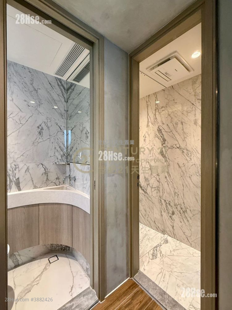 Le Pont Rental 2 Bedrooms , 1 Bathroom 571 ft² ( 53.0 m² )