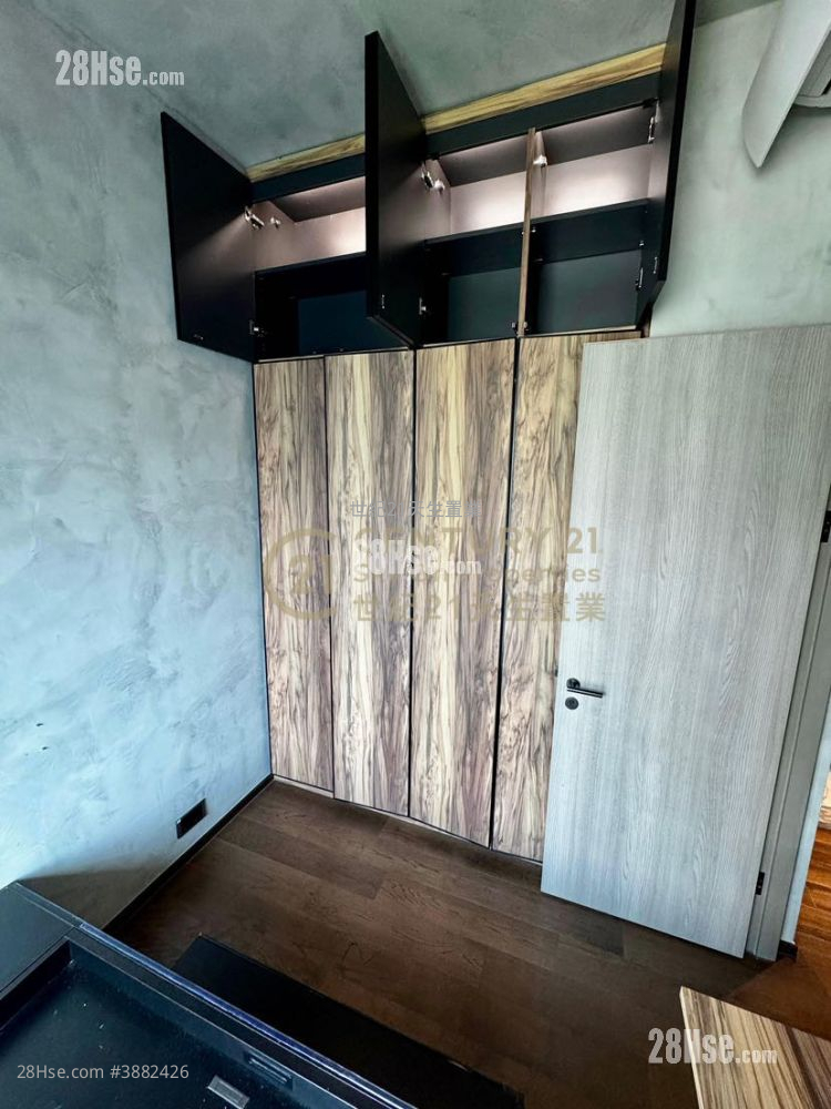 Le Pont Rental 2 Bedrooms , 1 Bathroom 571 ft² ( 53.0 m² )