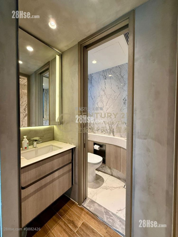 Le Pont Rental 2 Bedrooms , 1 Bathroom 571 ft² ( 53.0 m² )