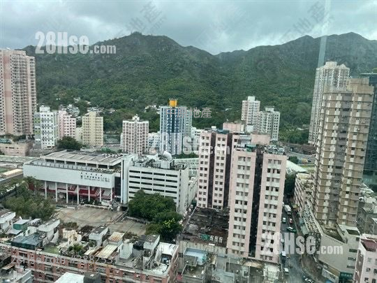 珑门 售盘 4 房 813 平方尺 ( 75.5 平方米 )
