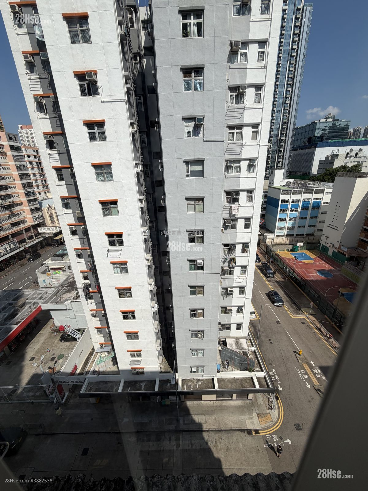 Fuk Wing Building Rental 2 Bedrooms , 1 Bathroom 473 ft² ( 43.9 m² )