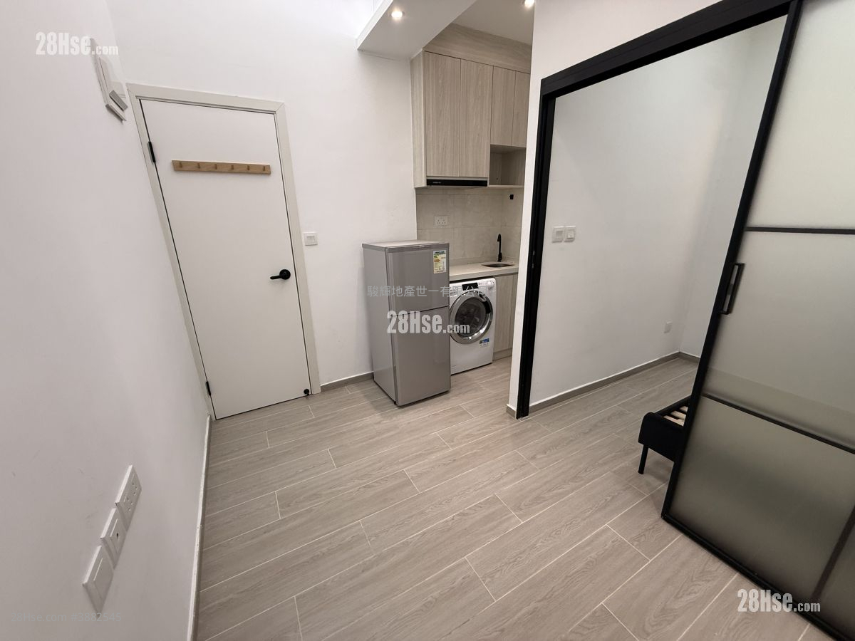 Ocean View Court Rental 1 Bathroom 180 ft² ( 16.7 m² )
