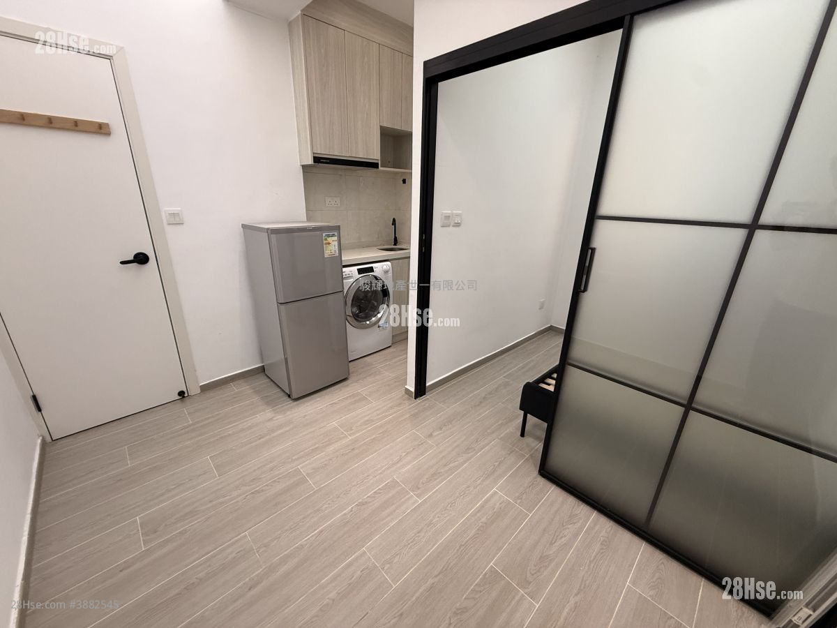 Ocean View Court Rental 1 Bathroom 180 ft² ( 16.7 m² )