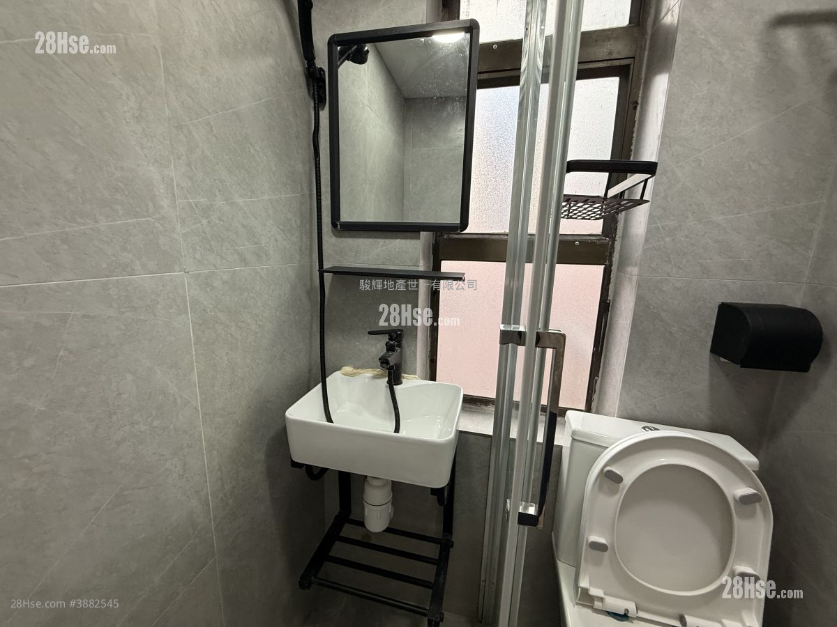Ocean View Court Rental 1 Bathroom 180 ft² ( 16.7 m² )