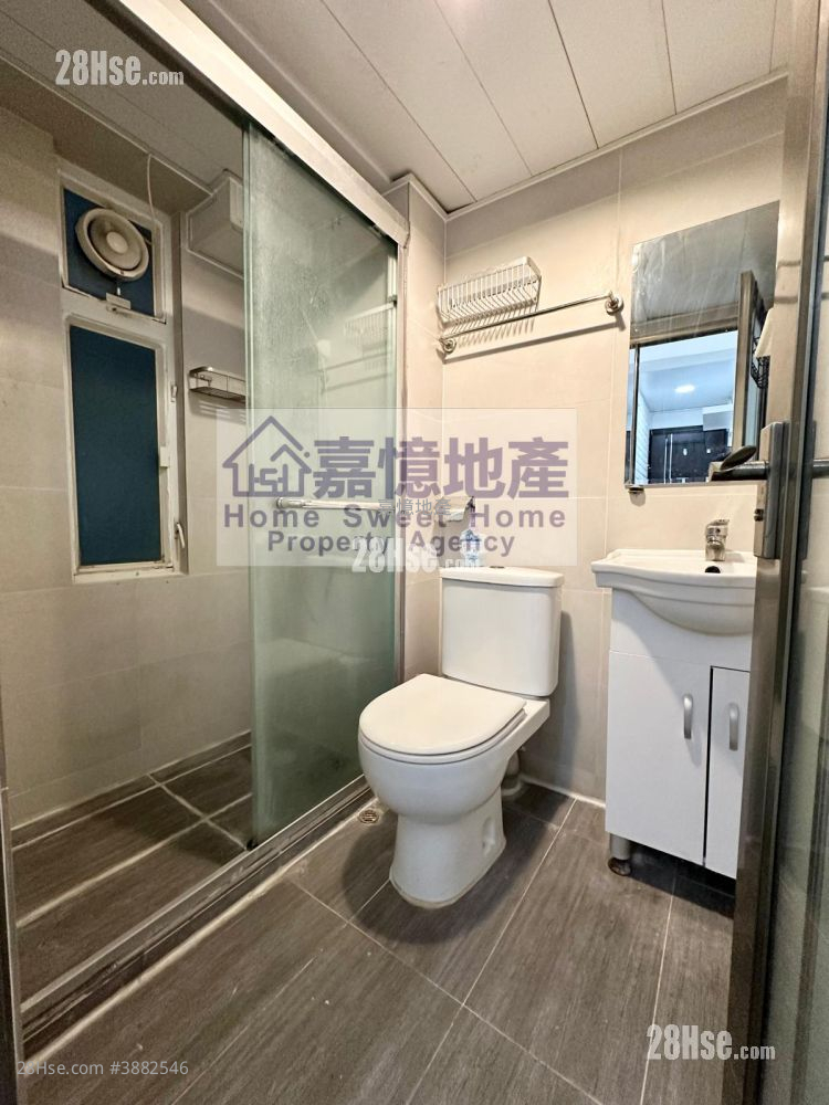 Apartment Rental Studio , 1 Bathroom 200 ft² ( 18.6 m² )