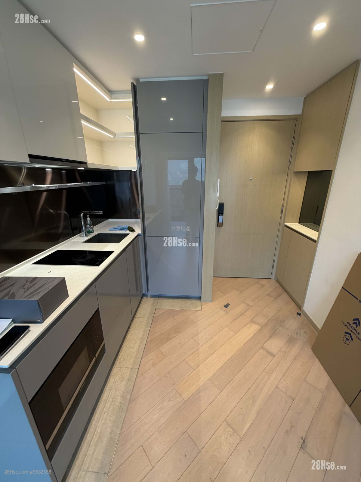 Mount Regency Sell 1 Bedroom 386 ft² ( 35.9 m² )