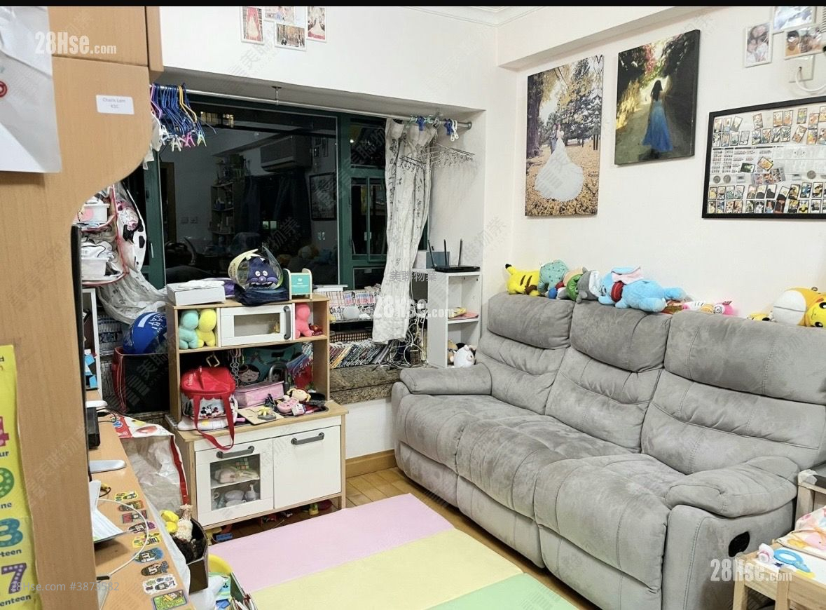 Horae Place Sell 2 Bedrooms , 1 Bathroom 424 ft² ( 39.4 m² )