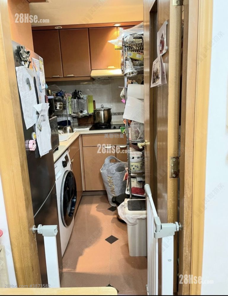 Horae Place Sell 2 Bedrooms , 1 Bathroom 424 ft² ( 39.4 m² )