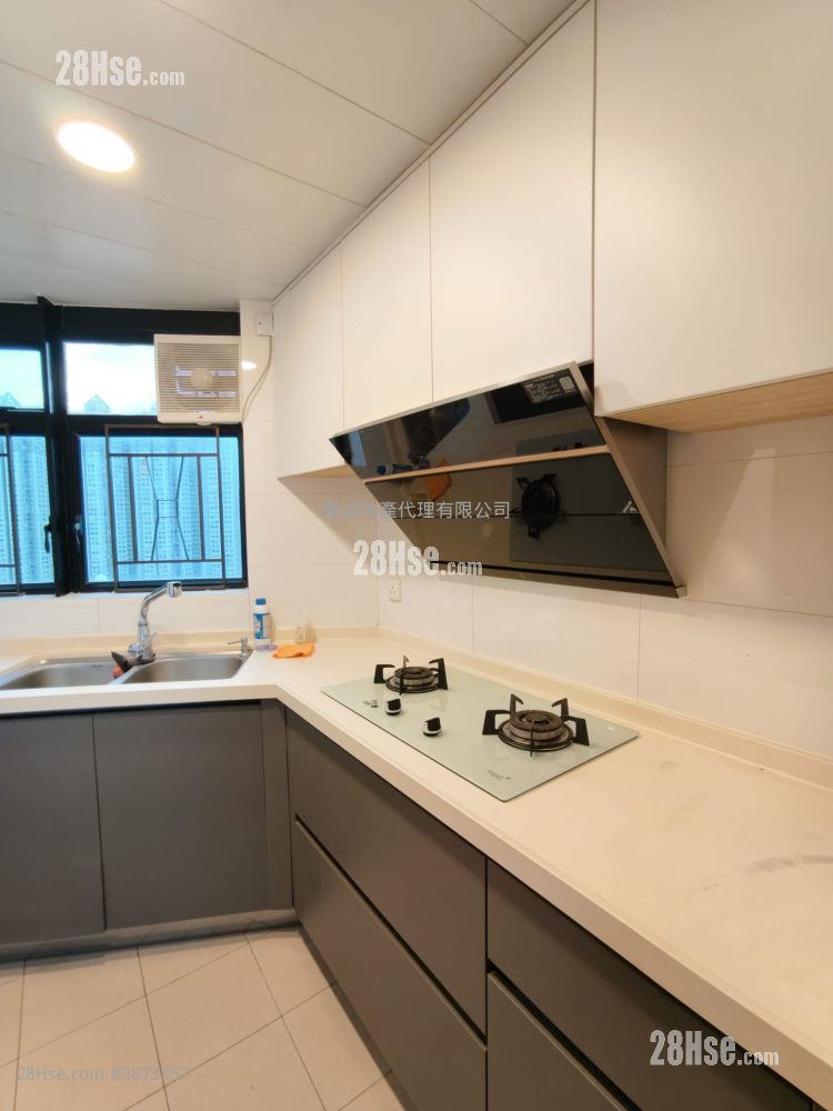 Ocean Pointe Sell 4 Bedrooms , 2 Bathrooms 778 ft² ( 72.3 m² )