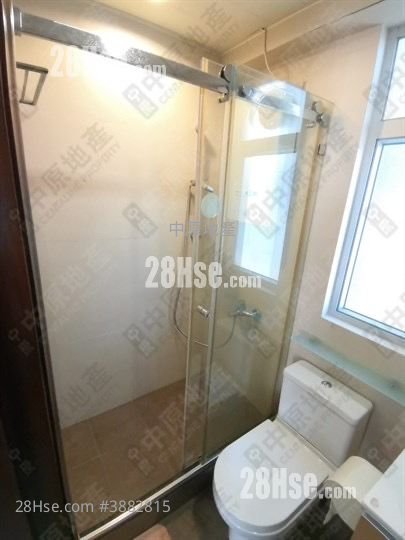 Tsuen Kam Centre Rental 2 Bedrooms , 1 Bathroom 378 ft² ( 35.1 m² )