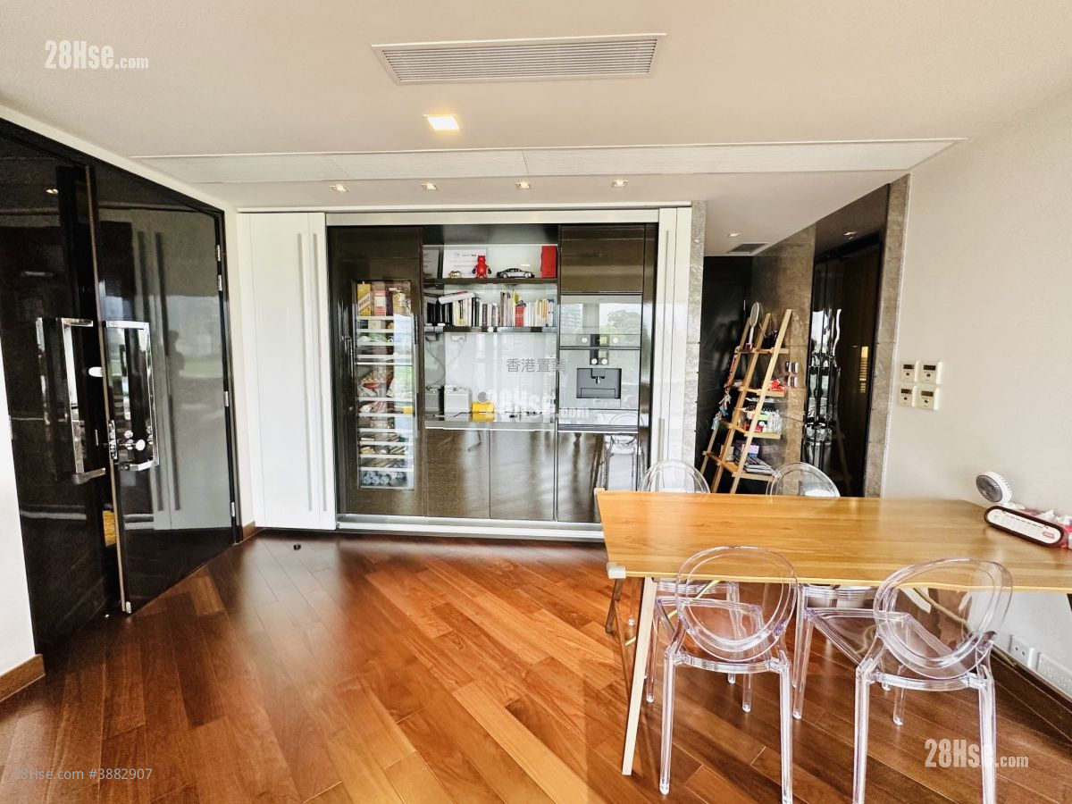 Ultima Rental 4 Bedrooms , 3 Bathrooms 1,723 ft² ( 160.1 m² )