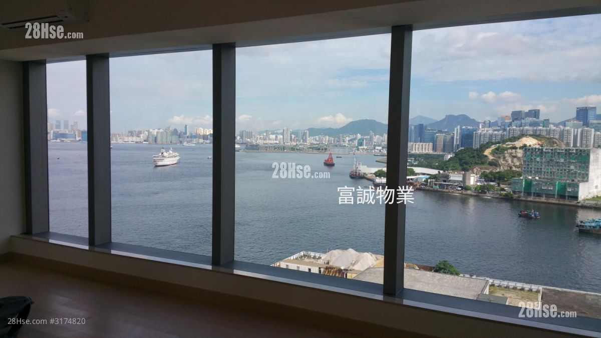 Peninsula East Rental 4 Bedrooms , 3 Bathrooms 999 ft² ( 92.8 m² )